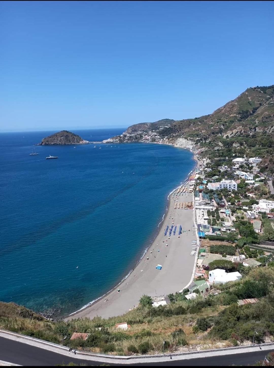 Il Giardino Lejlighed Barano dʼIschia Eksteriør billede